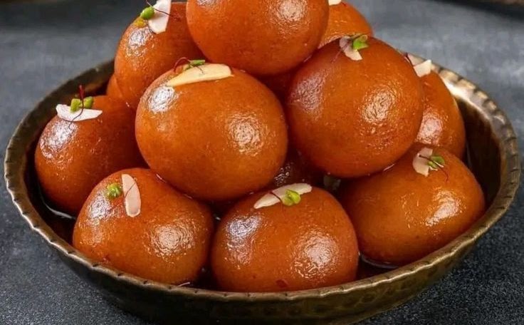 335. GULAB JAMUN 2 ST. – Taj Samarkand Restaurant Neuss